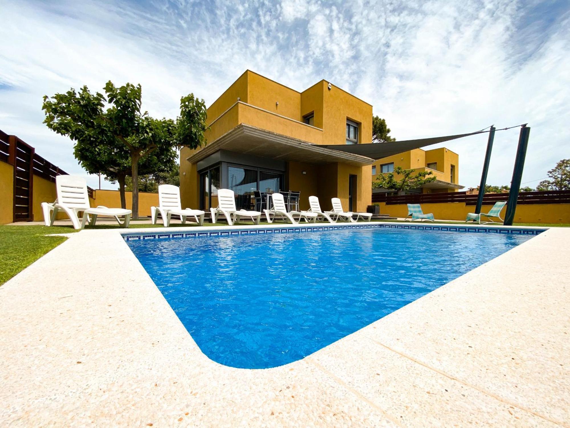Villa Alegria L' Escala 外观 照片